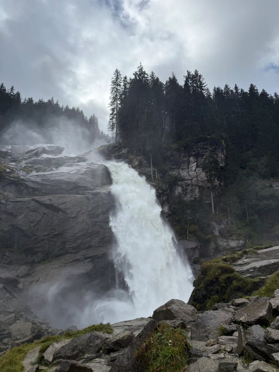 Les impressionnantes chutes de Krimml, les plus hautes d'Autriche