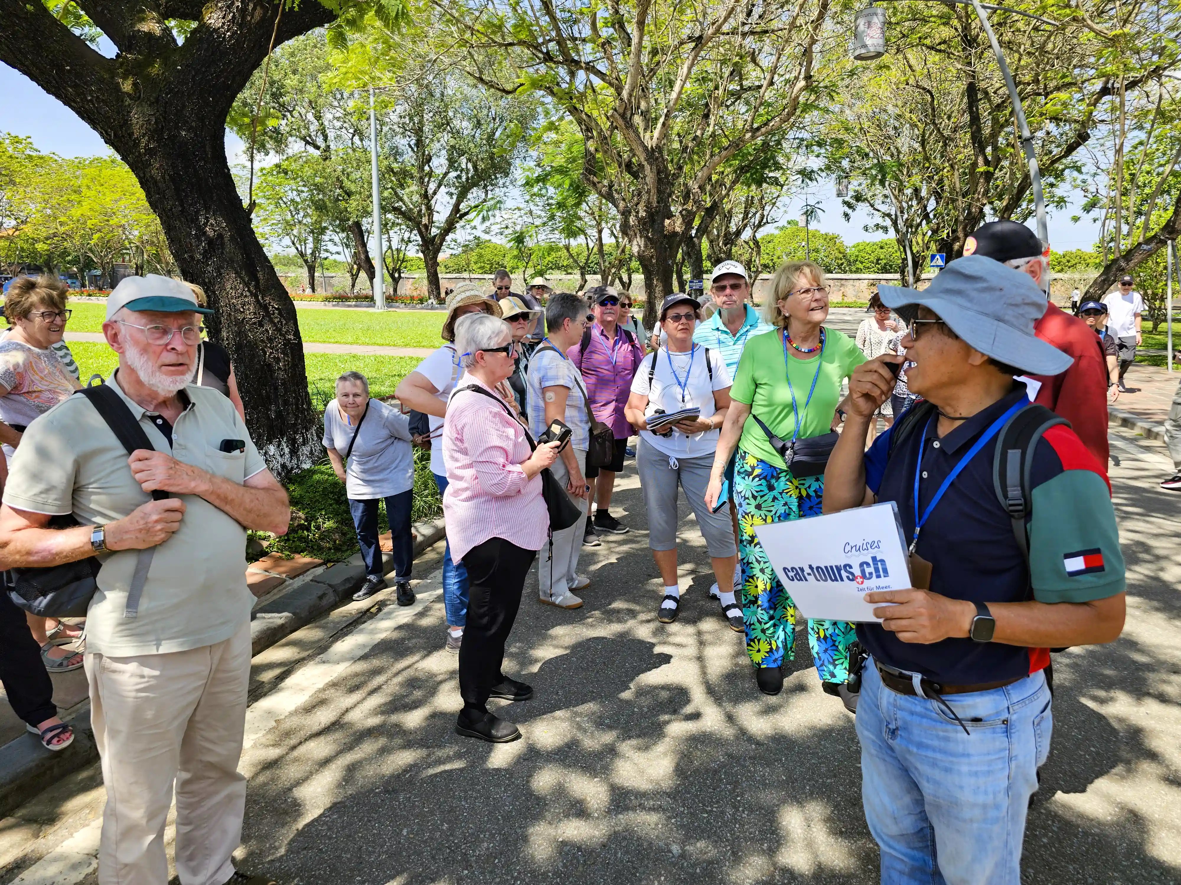 rb-asien-kreuzfahrt-feb26-stadtfuehrung