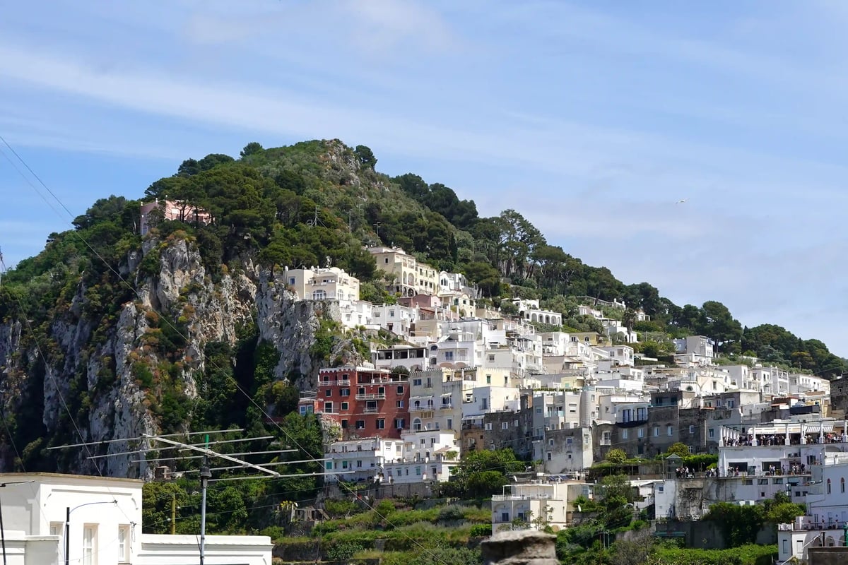 rb-elbe-ischia-capri-2026-12
