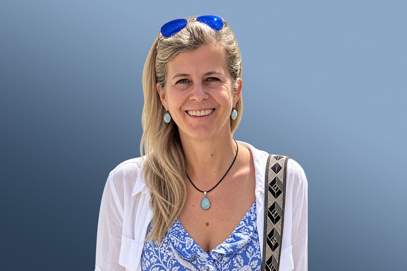 Elisa Haegi, Reiseleiterin bei car-tours.ch