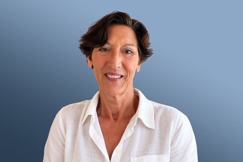 Jacqueline Aeberli, Reiseleiterin bei car-tours.ch