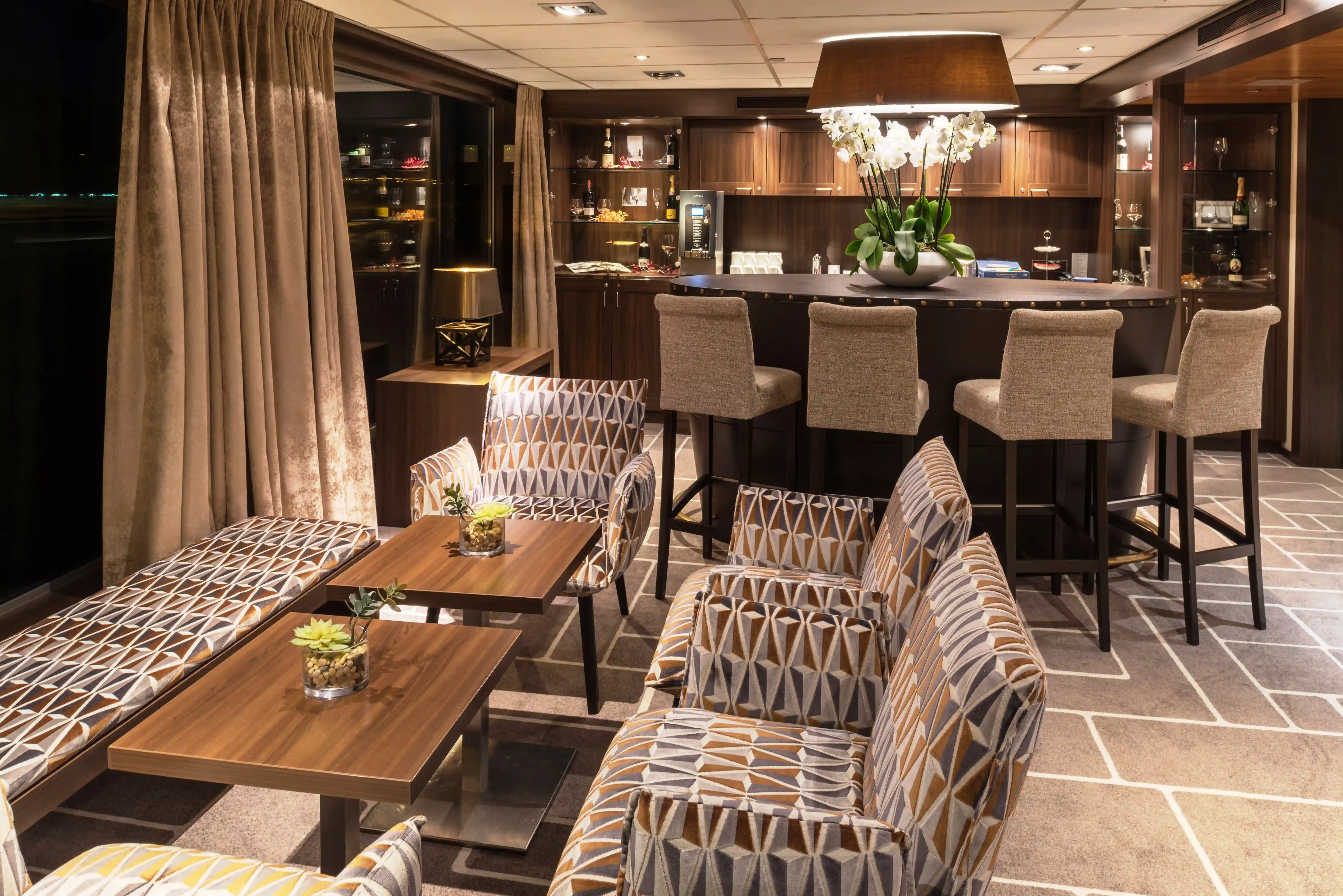 Gemütlicher Amadeus Club mit Lounge-Atmosphäre für entspannte Stunden