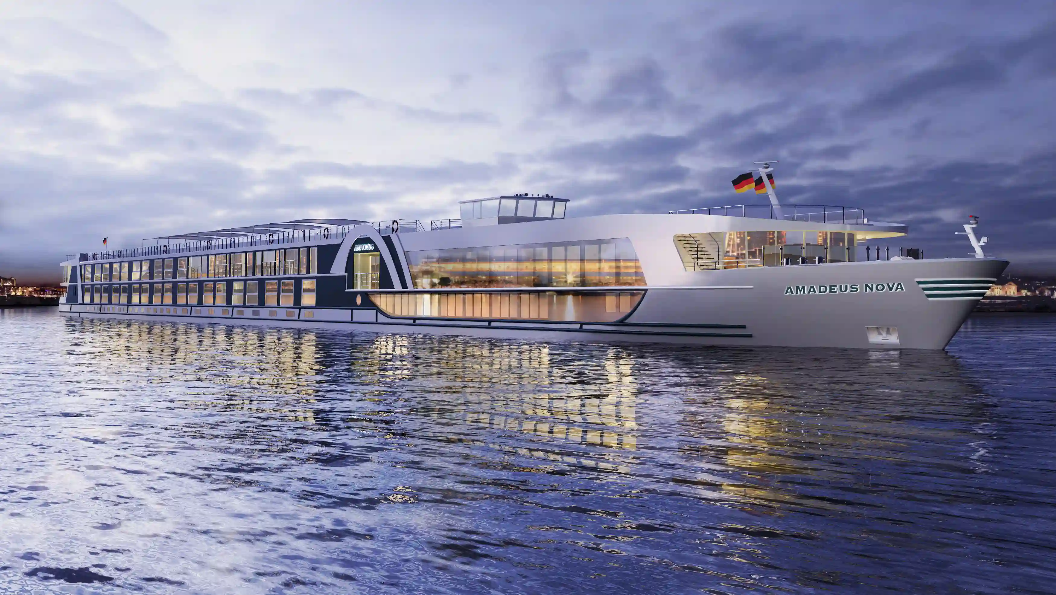 Modernes Flusskreuzfahrtschiff MS AMADEUS Nova von LÜFTNER Cruises
